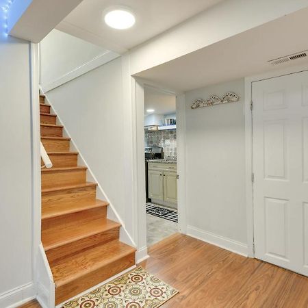 Splendid Cheerful 2-Bedroom Residential Hyattsville Exterior photo